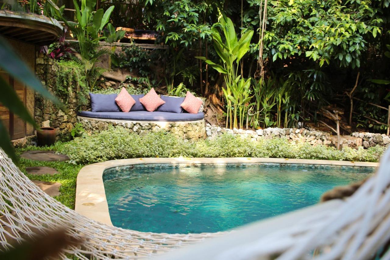 Roots Tree House Lodge Uluwatu